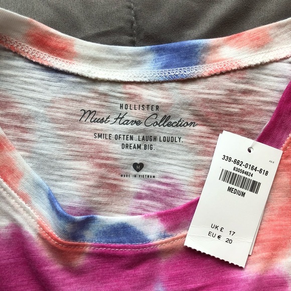 Hollister Crop Top - Picture 2 of 2